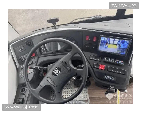 亚星客车官网首页全面展示企业发展历程与核心优势，了解行业领先的客车制造品牌